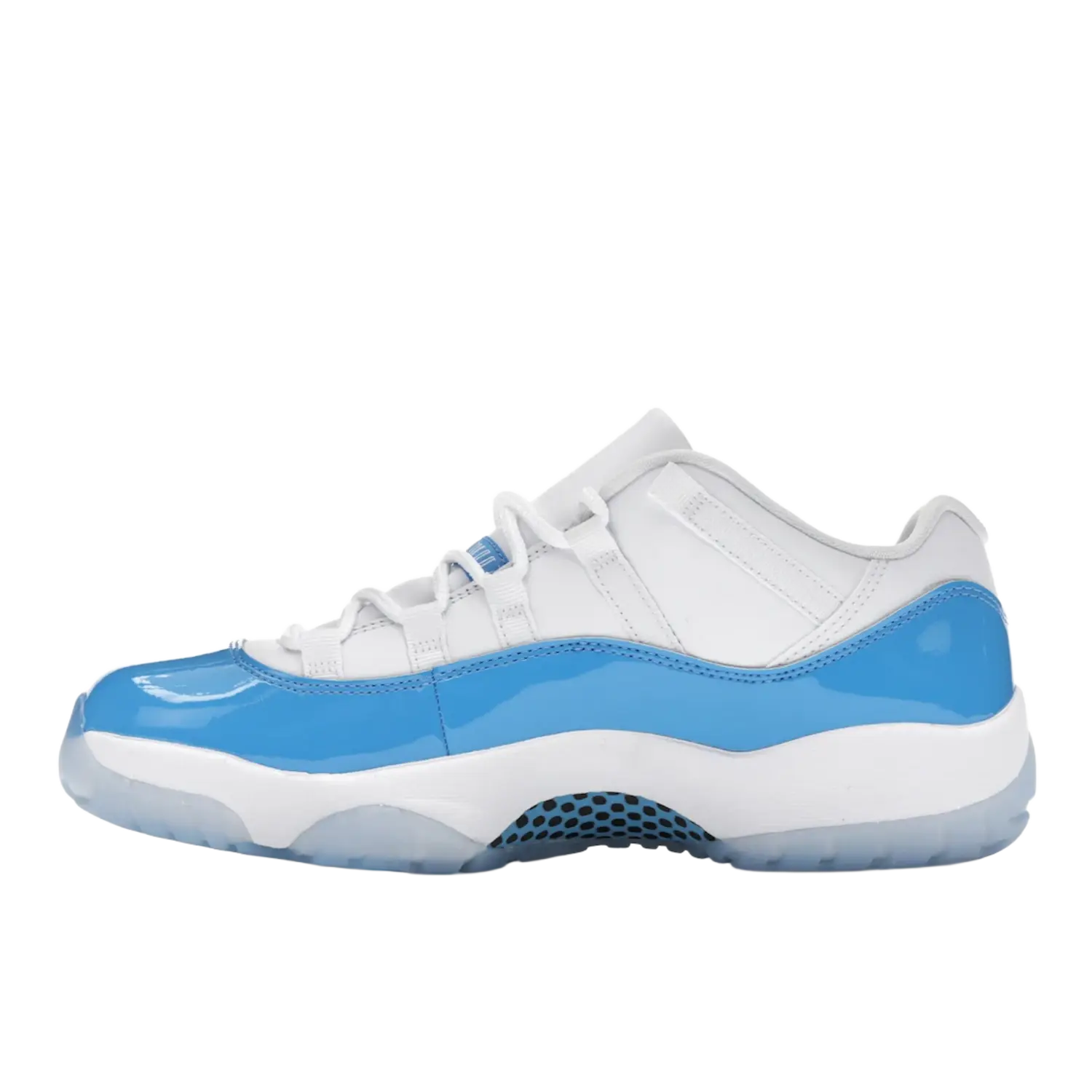 Jordan 11 Retro Low University Blue (2026)