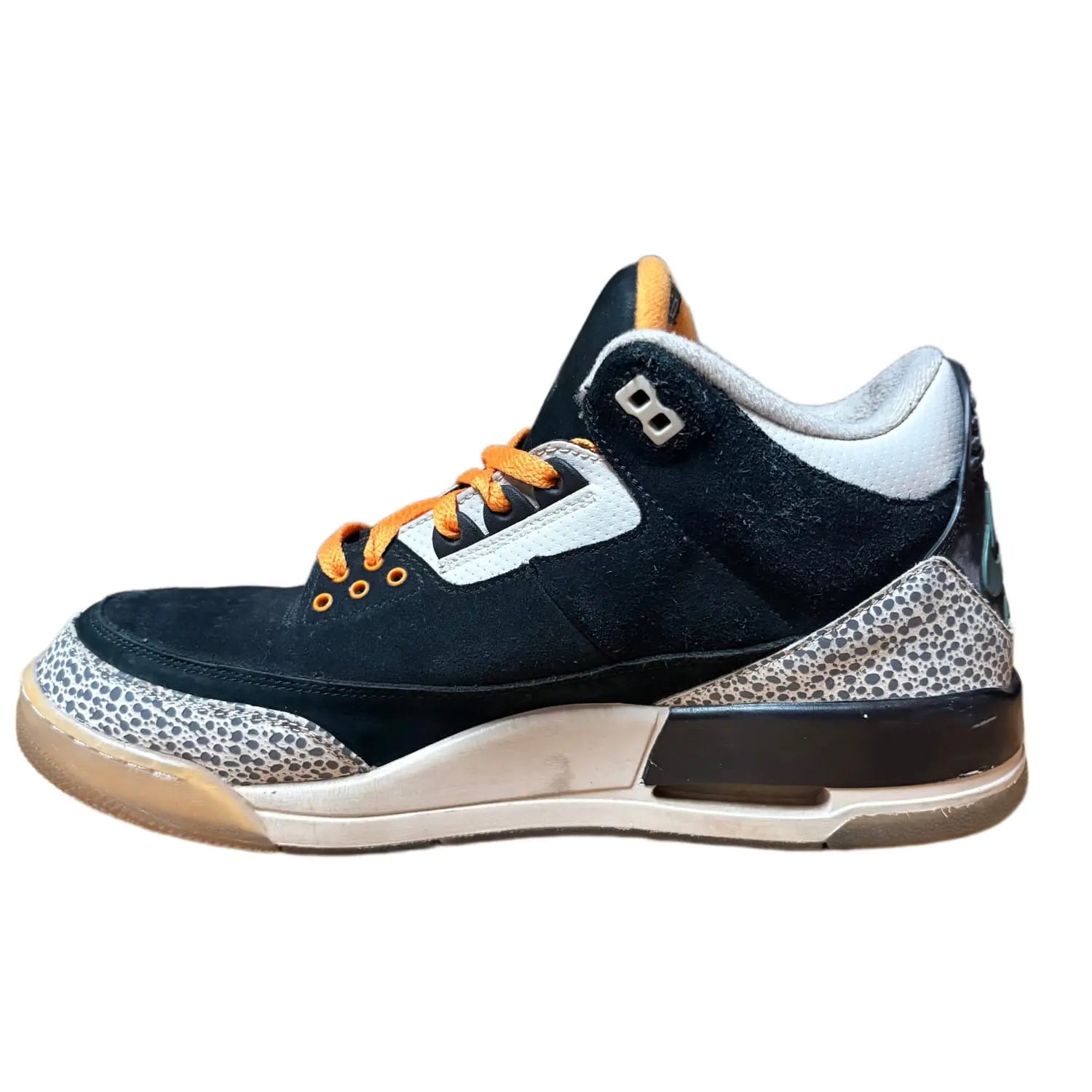 Jordan 3 Retro atmos