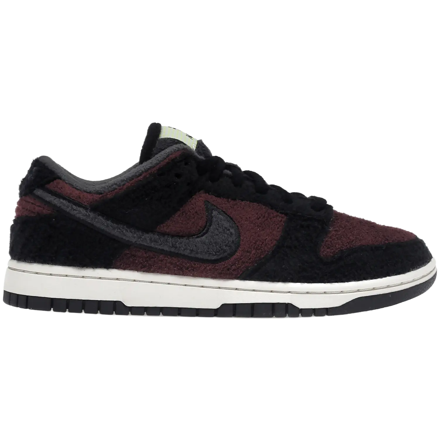 Nike Dunk Low SE Fleece Pack Burgundy Crush (Women's)