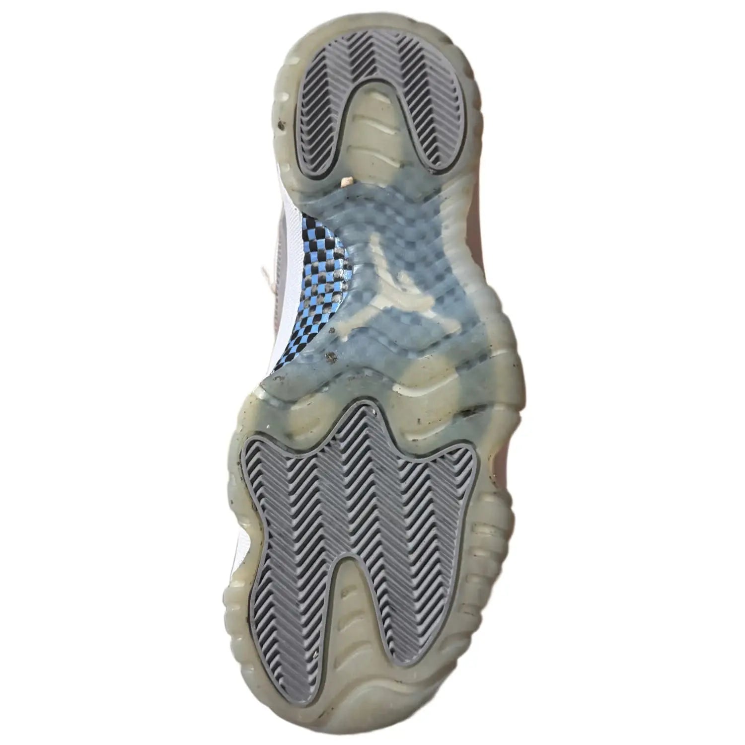 Jordan 11 Retro Low Cement Grey