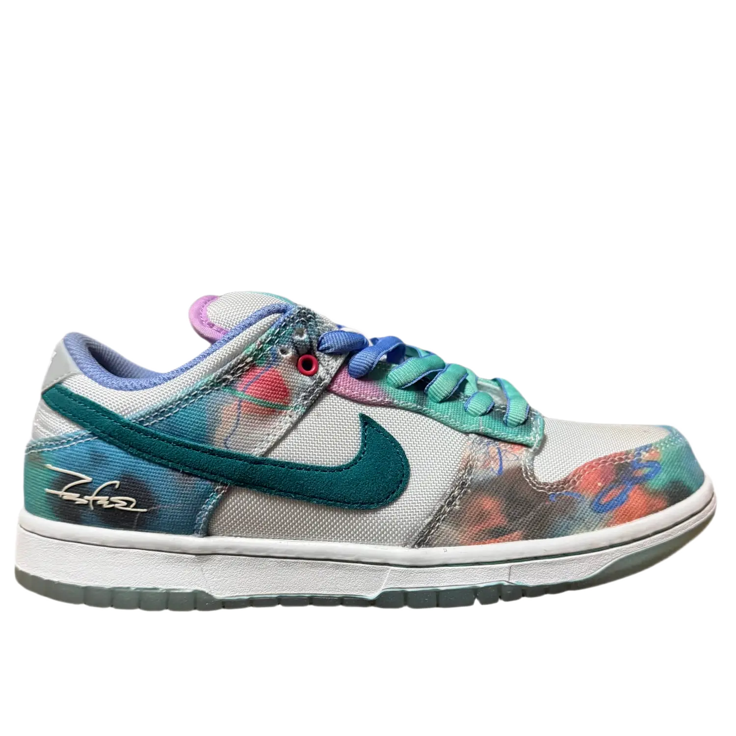 Nike SB Dunk Low Futura Laboratories Bleached Aqua