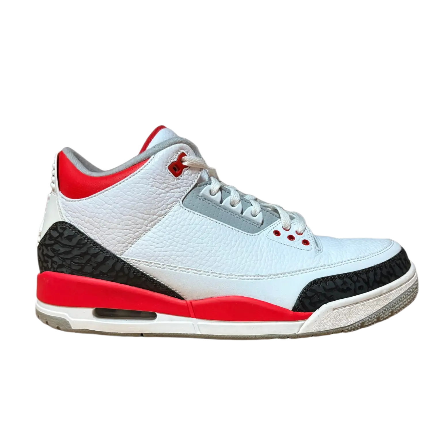 Jordan 3 Retro Fire Red (2013)