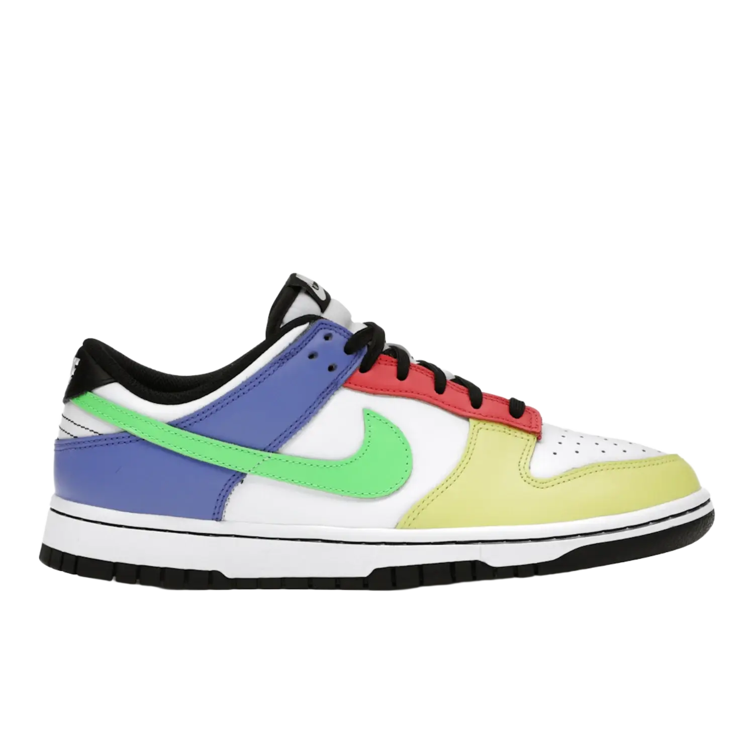 Nike Dunk Low Green Strike (Women's)